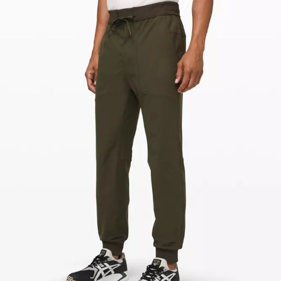 Lululemon Men’s ABC Jogger Army Green Size L - Picture 1 of 15
